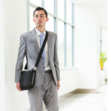 Person using Airpocket with shoulder strap